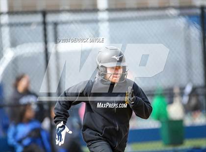 Thumbnail 1 in Uniondale @ Hempstead photogallery.
