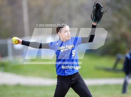 Thumbnail 2 in Uniondale @ Hempstead photogallery.
