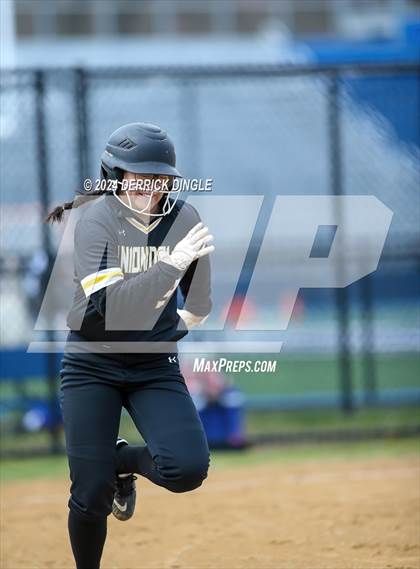 Thumbnail 3 in Uniondale @ Hempstead photogallery.