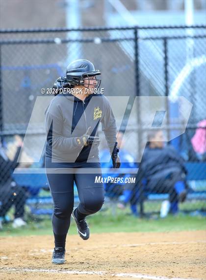 Thumbnail 3 in Uniondale @ Hempstead photogallery.