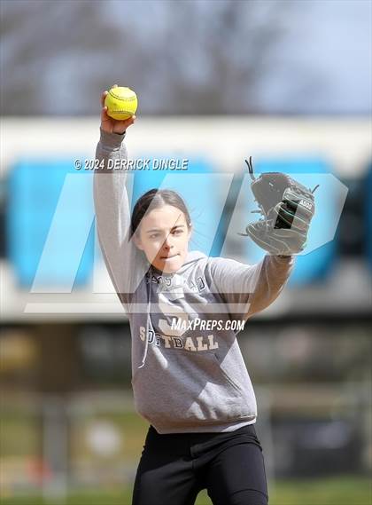 Thumbnail 2 in Uniondale @ Hempstead photogallery.