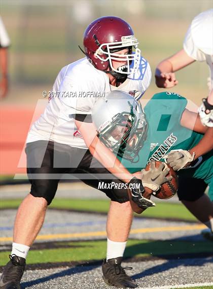 Thumbnail 1 in Woodcreek @ Granite Bay photogallery.