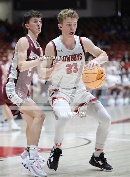 Thumbnail 2 in Morgan vs. Grantsville (UHSAA 3A Quarterfinal) photogallery.