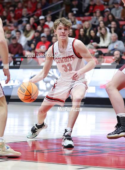 Thumbnail 3 in Morgan vs. Grantsville (UHSAA 3A Quarterfinal) photogallery.