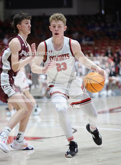 Thumbnail 2 in Morgan vs. Grantsville (UHSAA 3A Quarterfinal) photogallery.