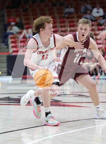 Thumbnail 3 in Morgan vs. Grantsville (UHSAA 3A Quarterfinal) photogallery.