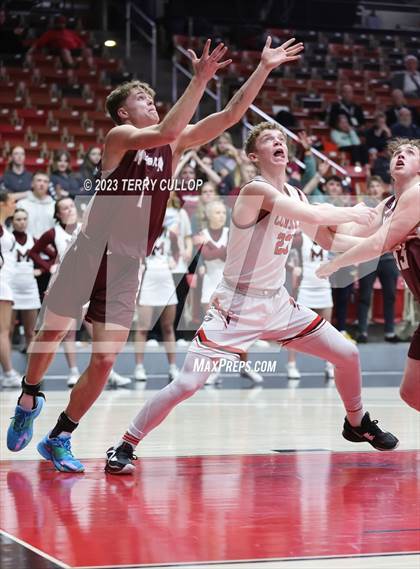 Thumbnail 3 in Morgan vs. Grantsville (UHSAA 3A Quarterfinal) photogallery.