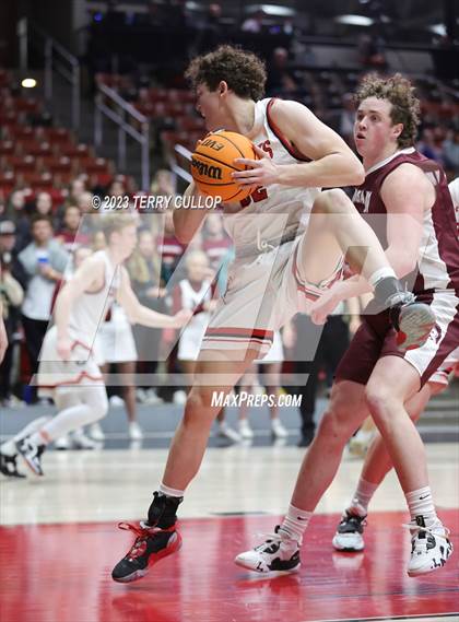 Thumbnail 2 in Morgan vs. Grantsville (UHSAA 3A Quarterfinal) photogallery.