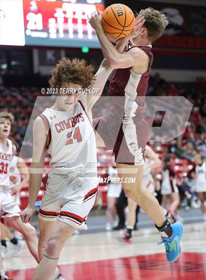 Thumbnail 2 in Morgan vs. Grantsville (UHSAA 3A Quarterfinal) photogallery.