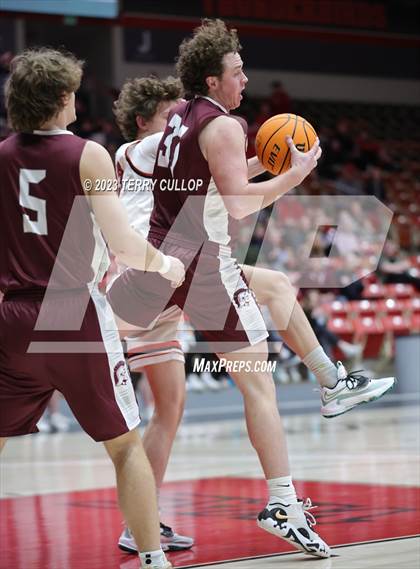 Thumbnail 1 in Morgan vs. Grantsville (UHSAA 3A Quarterfinal) photogallery.