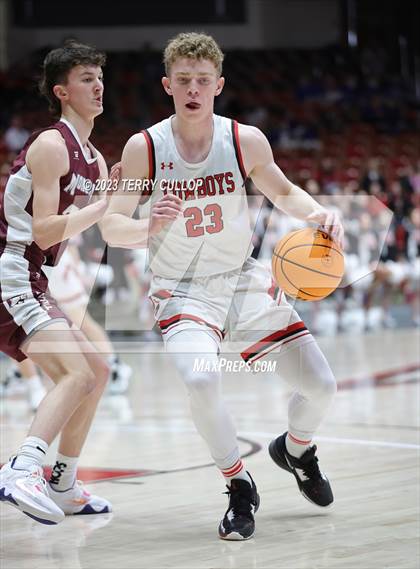 Thumbnail 3 in Morgan vs. Grantsville (UHSAA 3A Quarterfinal) photogallery.