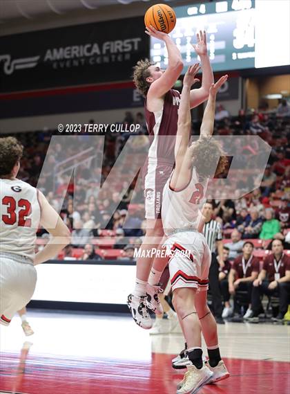 Thumbnail 2 in Morgan vs. Grantsville (UHSAA 3A Quarterfinal) photogallery.