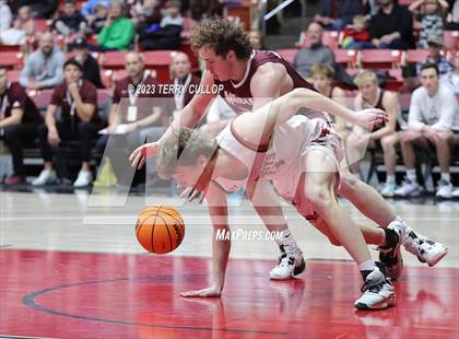 Thumbnail 3 in Morgan vs. Grantsville (UHSAA 3A Quarterfinal) photogallery.