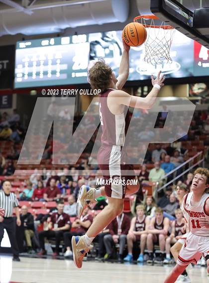 Thumbnail 3 in Morgan vs. Grantsville (UHSAA 3A Quarterfinal) photogallery.