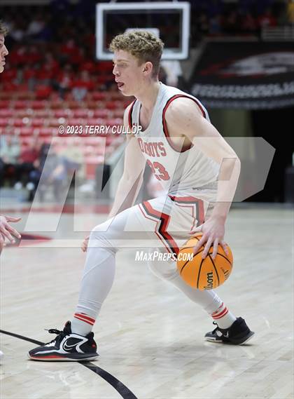 Thumbnail 3 in Morgan vs. Grantsville (UHSAA 3A Quarterfinal) photogallery.