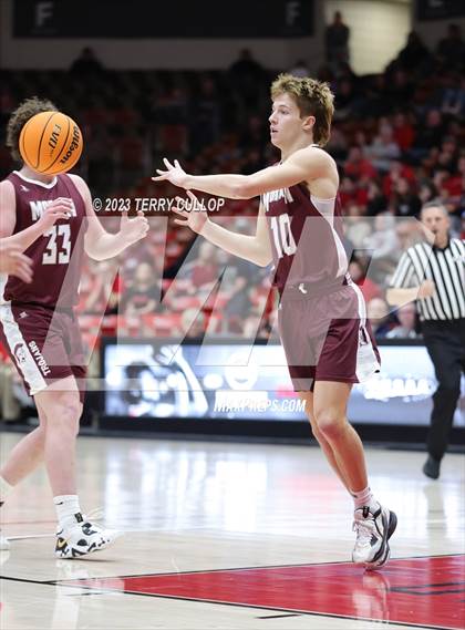 Thumbnail 2 in Morgan vs. Grantsville (UHSAA 3A Quarterfinal) photogallery.