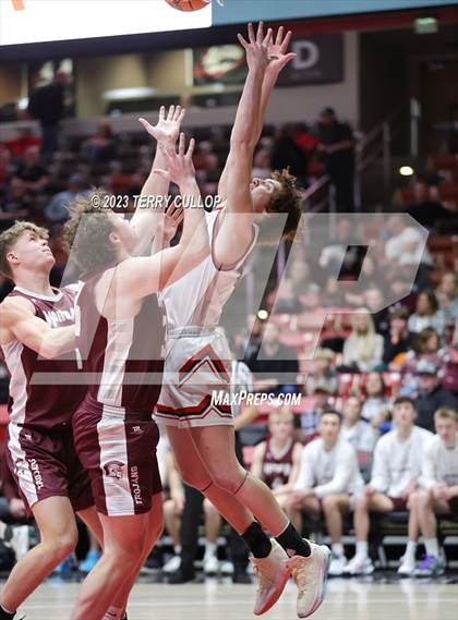 Thumbnail 2 in Morgan vs. Grantsville (UHSAA 3A Quarterfinal) photogallery.