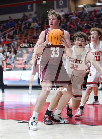 Thumbnail 1 in Morgan vs. Grantsville (UHSAA 3A Quarterfinal) photogallery.