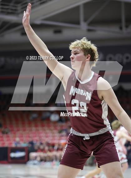Thumbnail 2 in Morgan vs. Grantsville (UHSAA 3A Quarterfinal) photogallery.