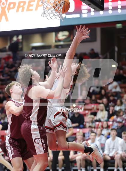 Thumbnail 1 in Morgan vs. Grantsville (UHSAA 3A Quarterfinal) photogallery.