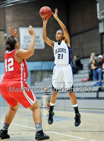 Thumbnail 1 in Franklin vs. Antelope photogallery.