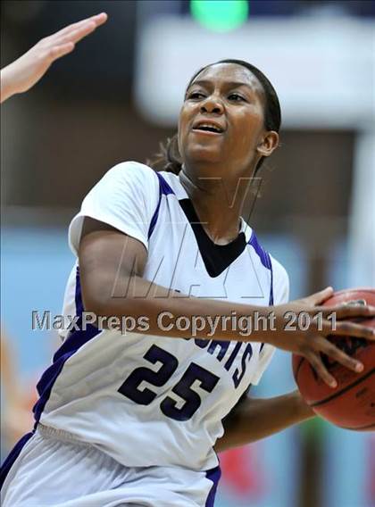 Thumbnail 3 in Franklin vs. Antelope photogallery.