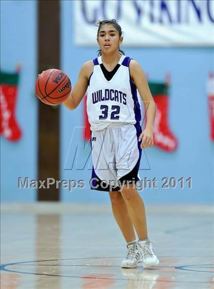 Thumbnail 3 in Franklin vs. Antelope photogallery.