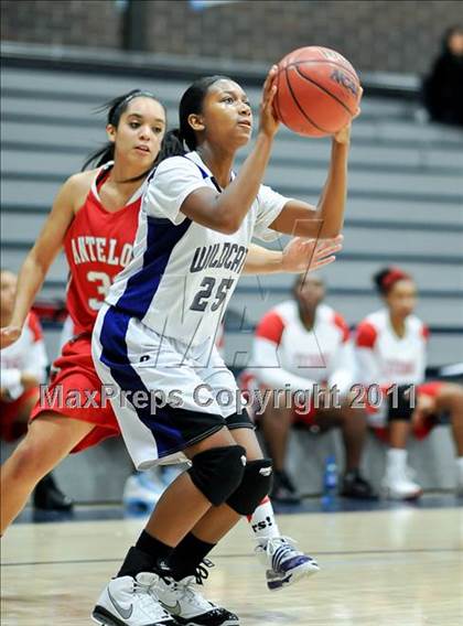 Thumbnail 2 in Franklin vs. Antelope photogallery.