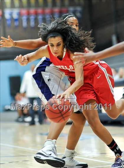 Thumbnail 1 in Franklin vs. Antelope photogallery.