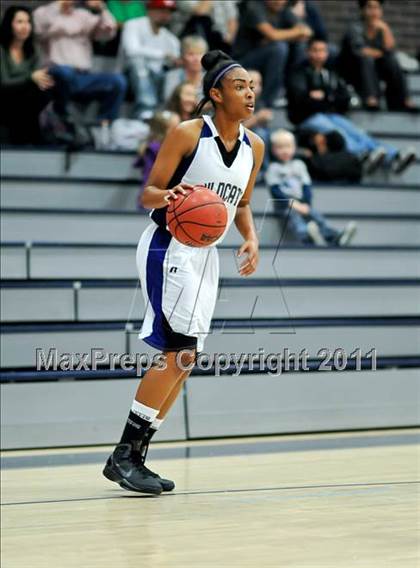 Thumbnail 2 in Franklin vs. Antelope photogallery.