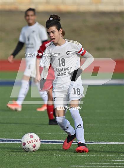 Thumbnail 2 in Wimberley vs Eastside Memorial (Wimberley Texan Tournament) photogallery.
