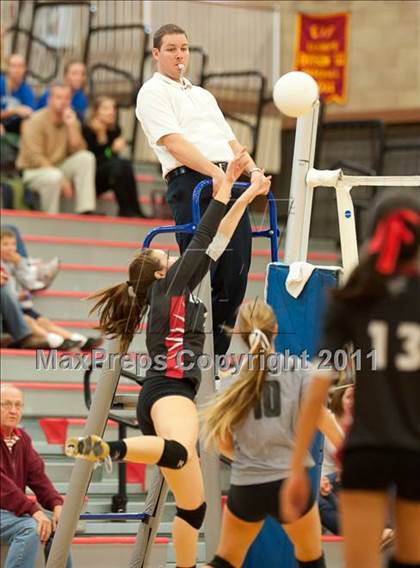 Thumbnail 1 in Cathedral Catholic vs La Jolla (CIF SDS D3 Final) photogallery.