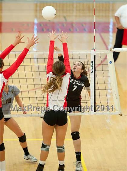Thumbnail 3 in Cathedral Catholic vs La Jolla (CIF SDS D3 Final) photogallery.