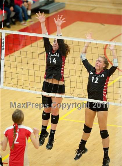 Thumbnail 2 in Cathedral Catholic vs La Jolla (CIF SDS D3 Final) photogallery.