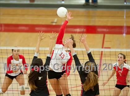 Thumbnail 3 in Cathedral Catholic vs La Jolla (CIF SDS D3 Final) photogallery.