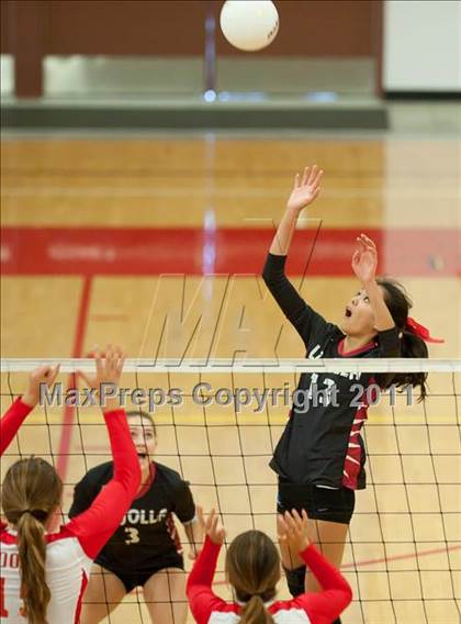 Thumbnail 2 in Cathedral Catholic vs La Jolla (CIF SDS D3 Final) photogallery.