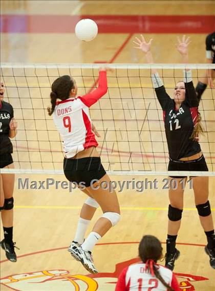 Thumbnail 1 in Cathedral Catholic vs La Jolla (CIF SDS D3 Final) photogallery.