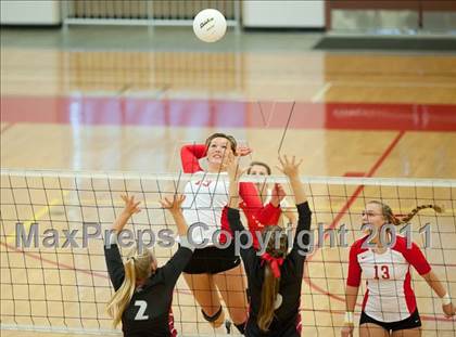 Thumbnail 2 in Cathedral Catholic vs La Jolla (CIF SDS D3 Final) photogallery.