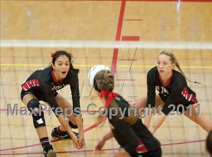 Thumbnail 1 in Cathedral Catholic vs La Jolla (CIF SDS D3 Final) photogallery.