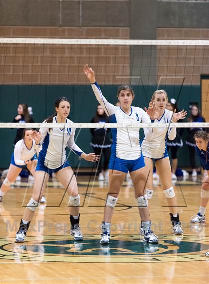 Thumbnail 3 in Churchill vs. New Braunfels (UIL 5A Region IV Quarterfinal) photogallery.