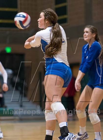Thumbnail 2 in Churchill vs. New Braunfels (UIL 5A Region IV Quarterfinal) photogallery.