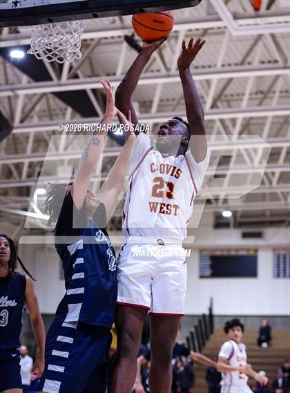 Thumbnail 3 in Bakersfield @ Clovis West photogallery.