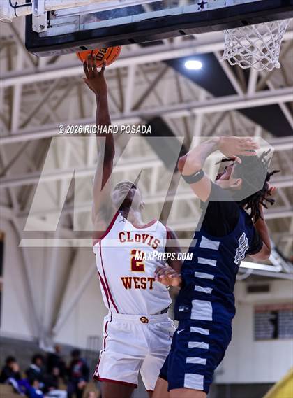Thumbnail 3 in Bakersfield @ Clovis West photogallery.