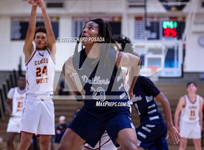 Thumbnail 3 in Bakersfield @ Clovis West photogallery.