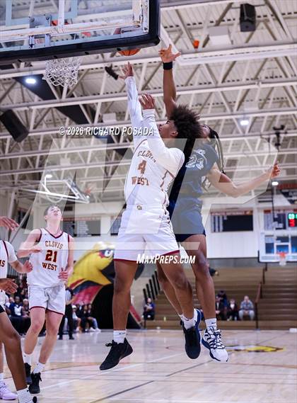 Thumbnail 1 in Bakersfield @ Clovis West photogallery.