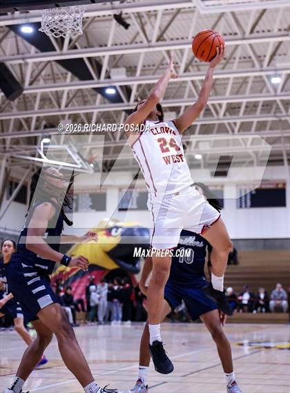 Thumbnail 3 in Bakersfield @ Clovis West photogallery.