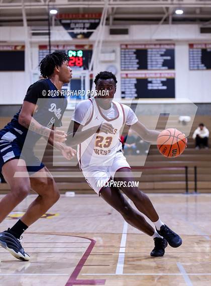 Thumbnail 3 in Bakersfield @ Clovis West photogallery.
