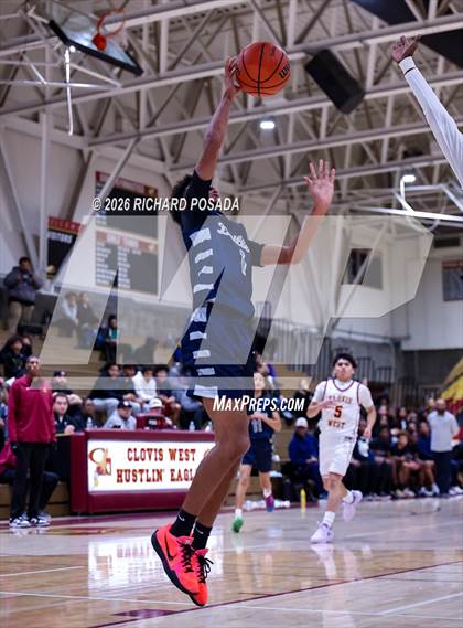 Thumbnail 3 in Bakersfield @ Clovis West photogallery.