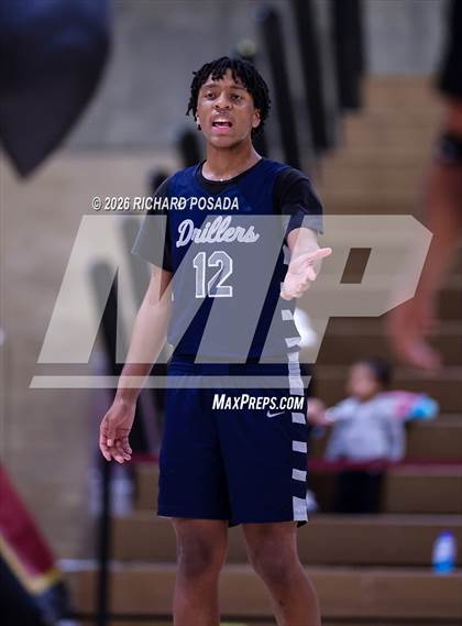 Thumbnail 2 in Bakersfield @ Clovis West photogallery.