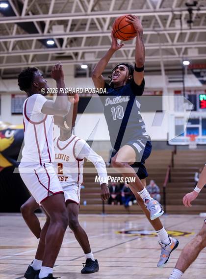 Thumbnail 2 in Bakersfield @ Clovis West photogallery.